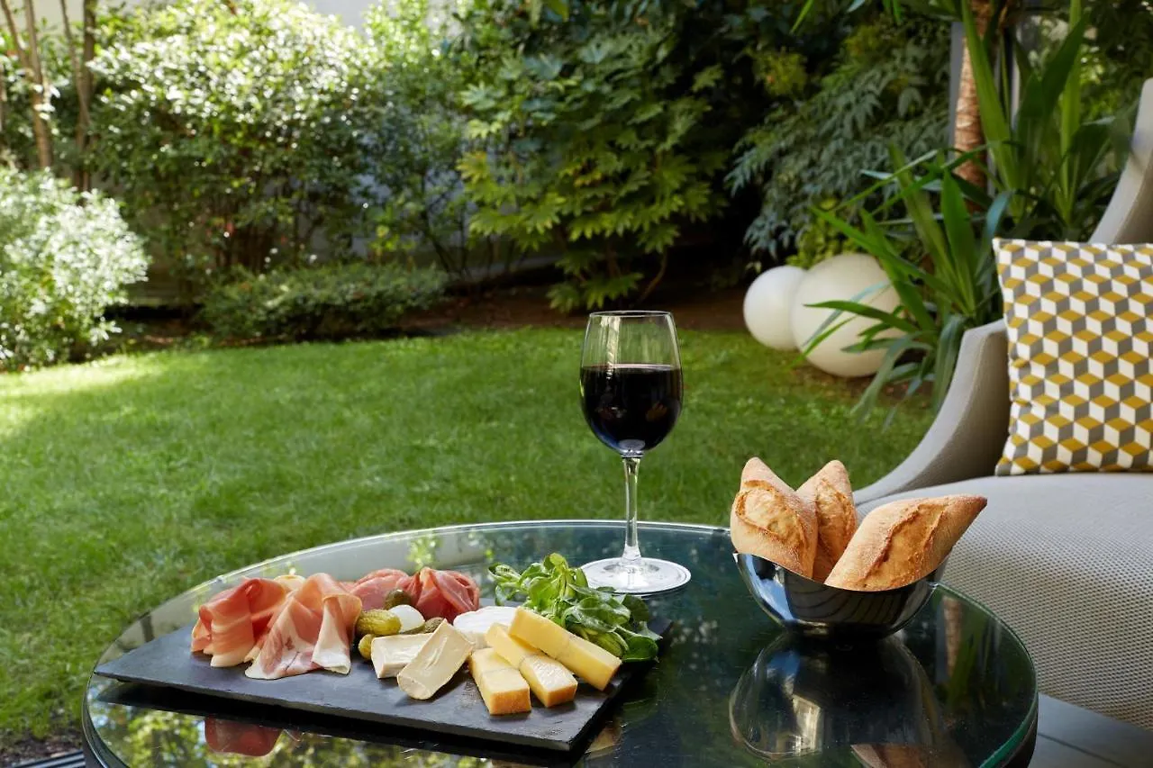 Ampère Hotel Parigi