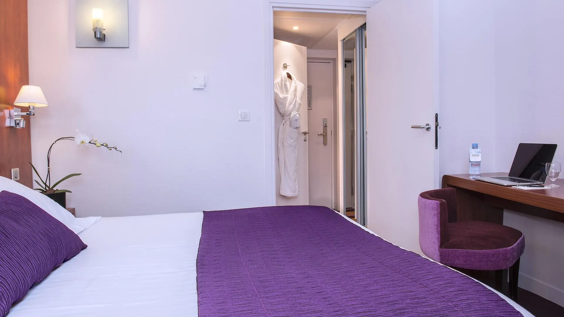 Hotel Ampere Paris