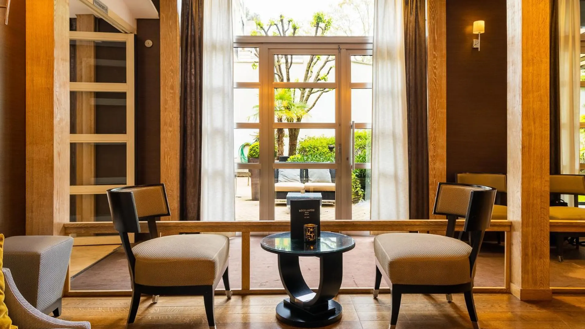Hotel Ampere