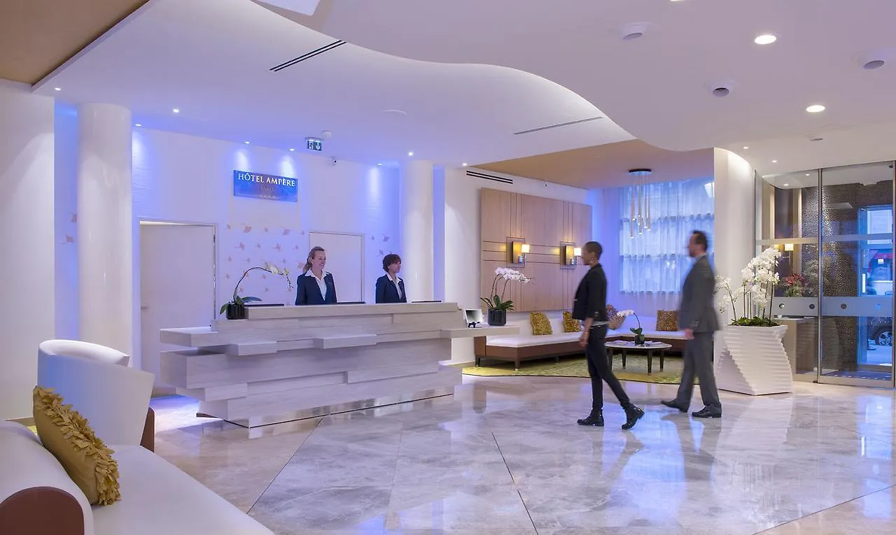 Ampere Hotel 4*